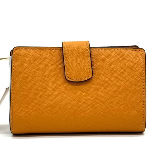 Michael Kors Medium Bifold Zip Chain Wallet Cider - Picture 5 of 9